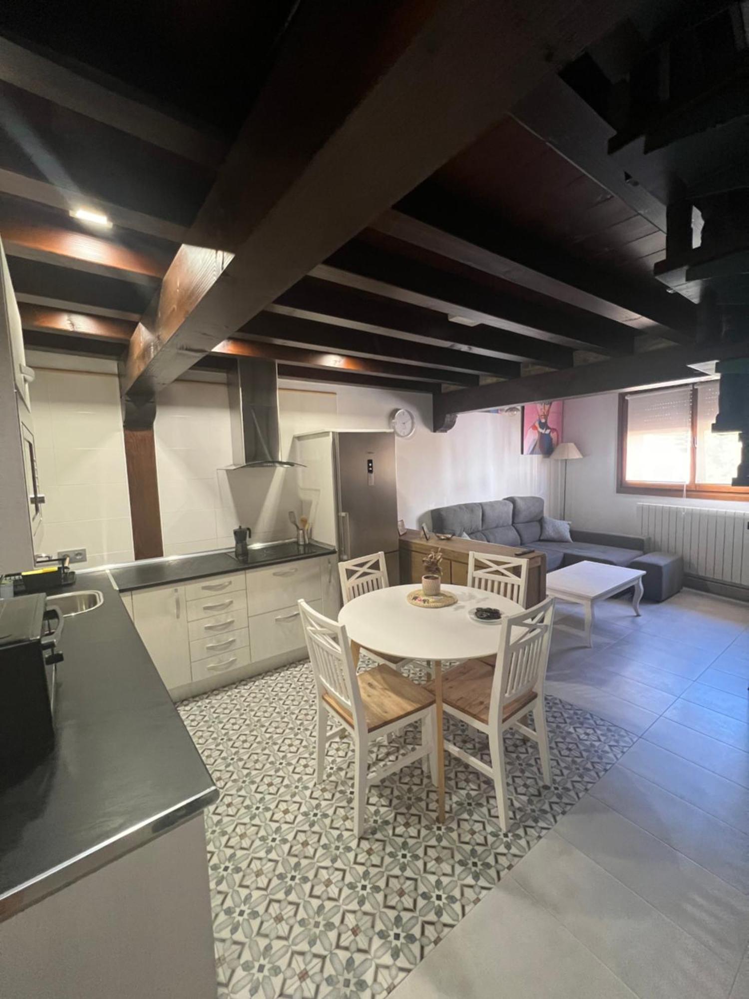 Apartamento Duplex En Sangueesa De 3 Dormitorios Y 2 Banos Exteriér fotografie